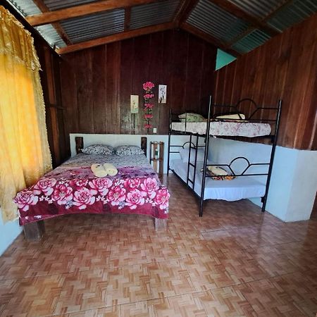 Bed and breakfast Posada Rio Celeste In Extérieur photo